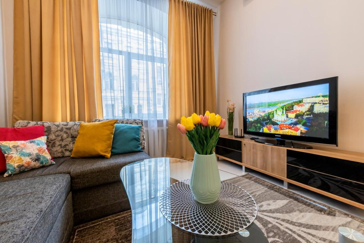 Apartmán 2К Квартира Між Майданом Та Софією Київською Exteriér fotografie
